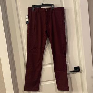 Maroon Polo Ralph Lauren Pants 33x32 stretch slim fit, never been worn